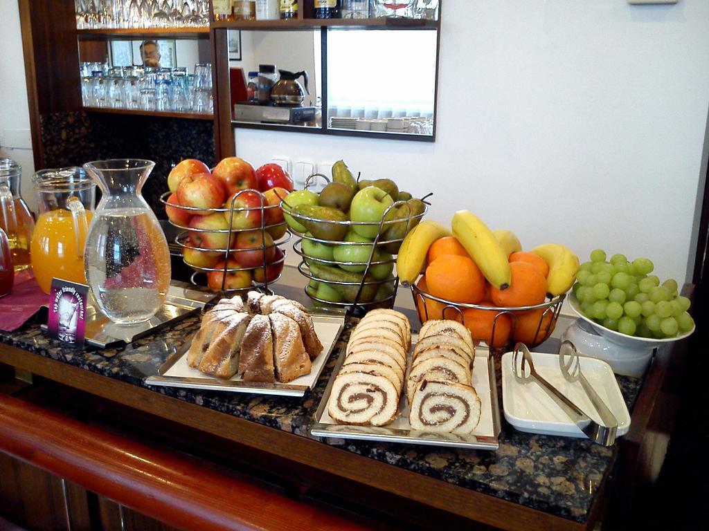 Hotel & Residence Royal Standard Prague Ngoại thất bức ảnh