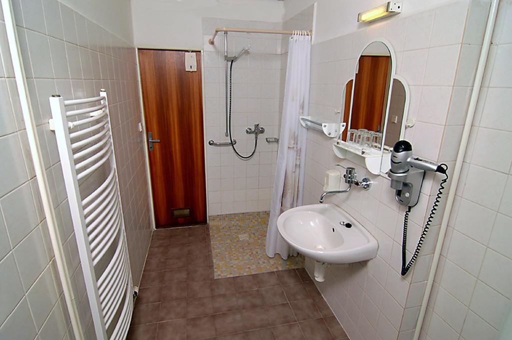 Hotel & Residence Royal Standard Prague Phòng bức ảnh