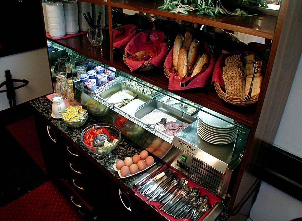 Hotel & Residence Royal Standard Prague Ngoại thất bức ảnh